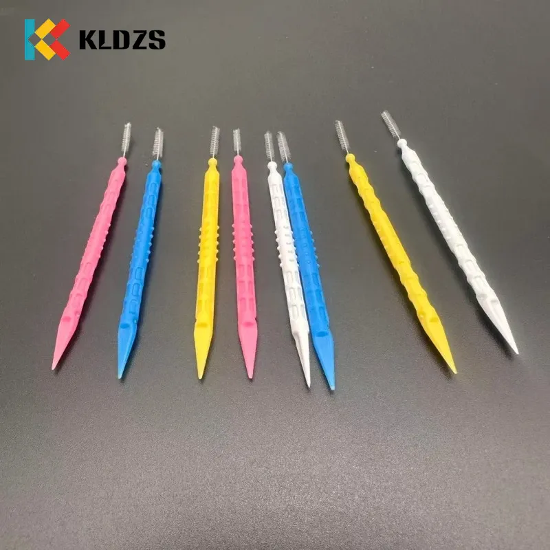Interdental Brush na hugis fishbone